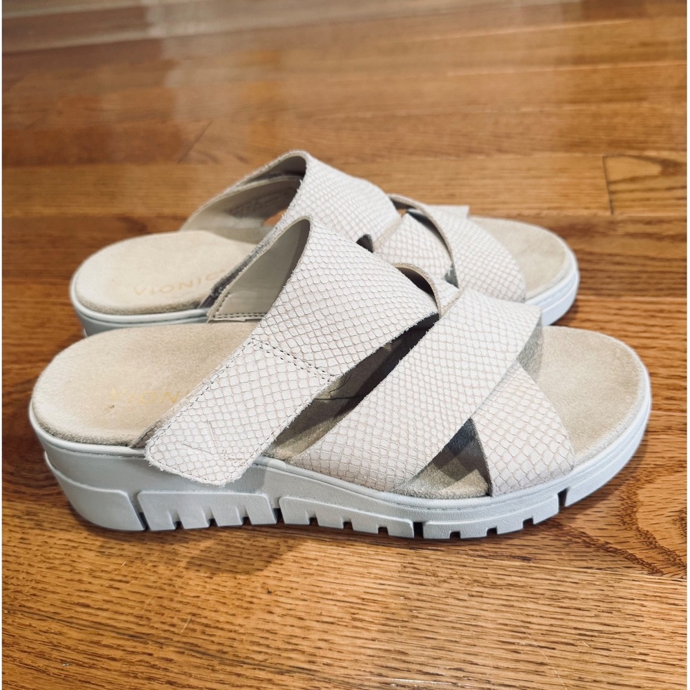 Vionic Uptown Sunset Cream Snake Embossed Platform Slide Sandals Womens 8.5